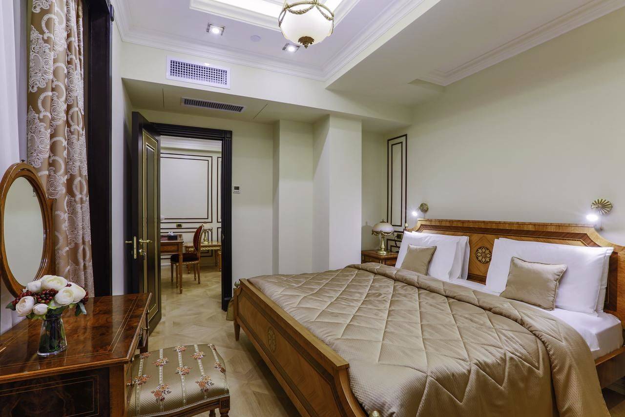 Отель Golden Palace Hotel Yerevan